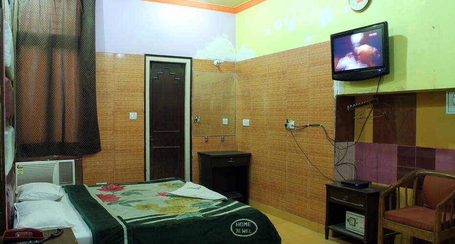 فندق كريشنا بالاس, New Delhi 5